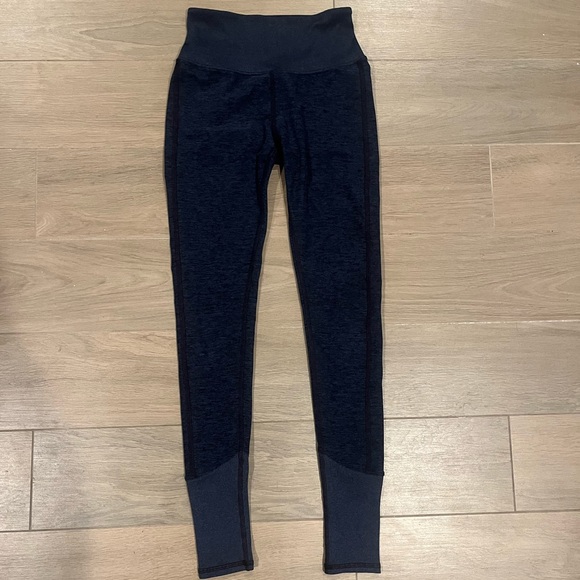 ALO Yoga - High-waist Lounge Legging - Dark Blue (Size no longer visible) - Picture 3 of 9